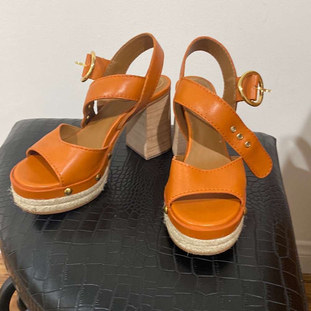 Block heel tan platforms